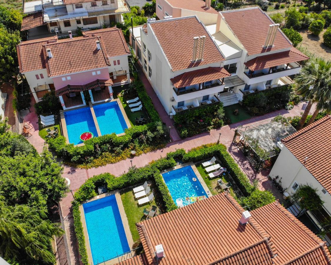 Corinthian Village 沃拉哈蒂 外观 照片